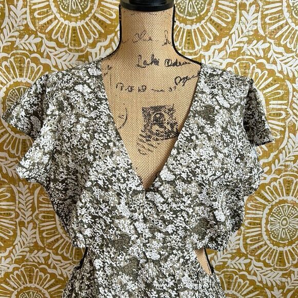NWT Rails Nyla Flutter Sleeve Cotton Poplin Mini Cutout Dress Olive Vine size XL - Picture 10 of 15